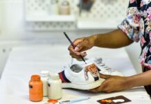 Saiba como guardar, lavar e consertar suas roupas da maneira correta