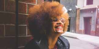 Cinco dicas para cultivar sua saúde mental na quarentena Confira cinco dicas para cuidar de sua saúde mental em tempos de pandemia. (Foto: Nappy / Reprodução)